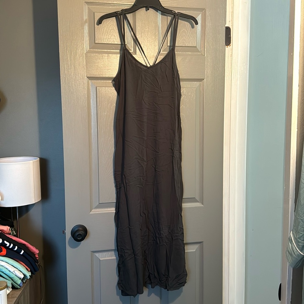 Strappy maxi dress